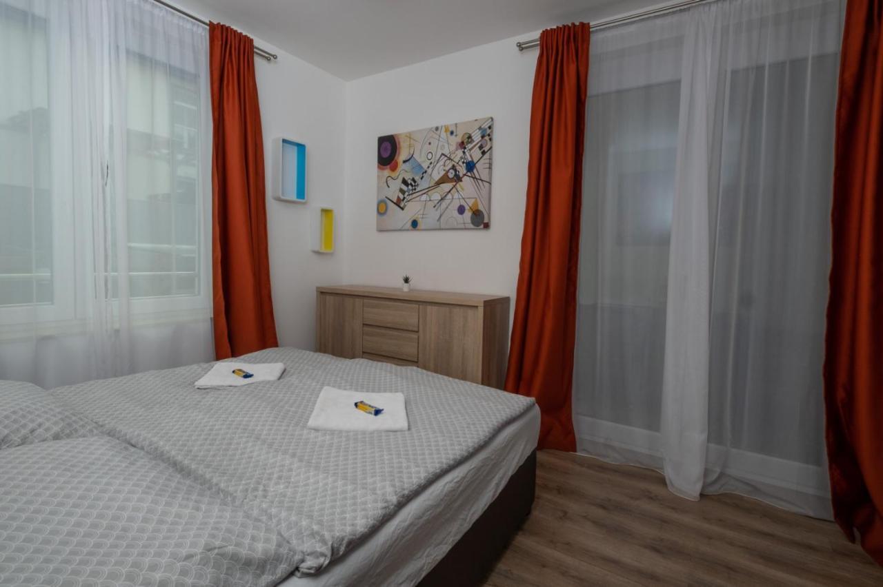 Lido Riviera Sunshine Apartman Balatonlelle Exterior photo
